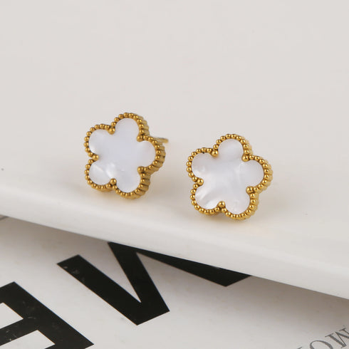 Adjustable Gold-Plated Stainless Steel Plant Flower Bracelet for Women – Trendy Clover Design with Five Leaf Petals, Waterproof & Anti-Allergic Jewelry Gift